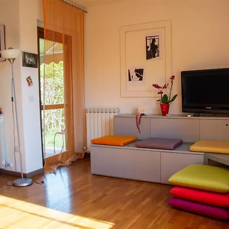 Apartment In The Green *